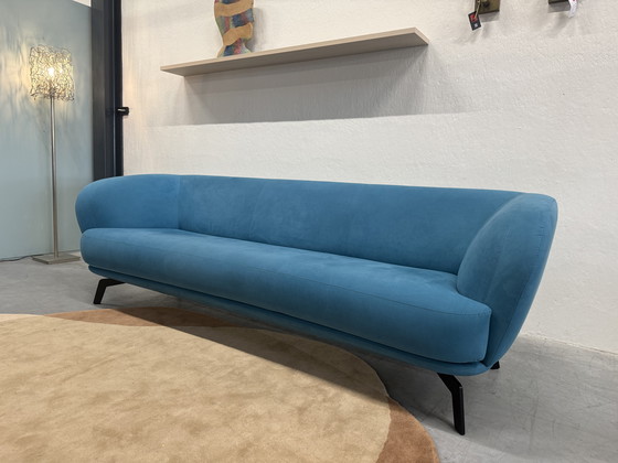 Image 1 of Leolux Flint 3,5-Sitzer Sofa Blaues Alcantara 243
