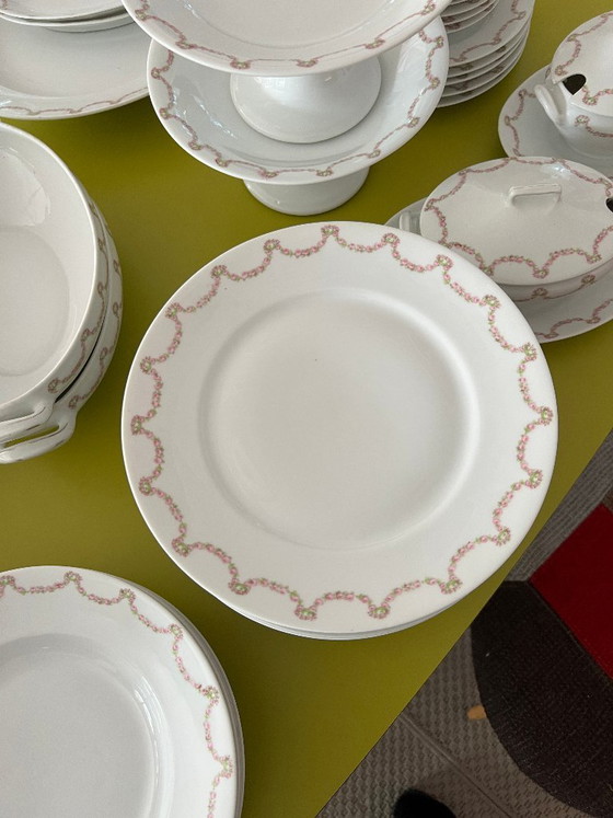 Image 1 of Large antique Zeh Scherzer Bavaria porcelain dinner service. Circa 1920–1950.