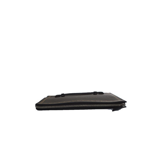 Gucci, Clutch con cerniera in pelle nera Guccy x SEGA (photo 12 of 12)