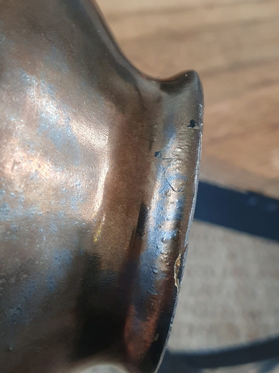 Bellissima brocca antica Mobach Utrecht a forma di orecchio / Brocca modello Kamo 5 – Smalto bronzo (circa (photo 11 of 13)