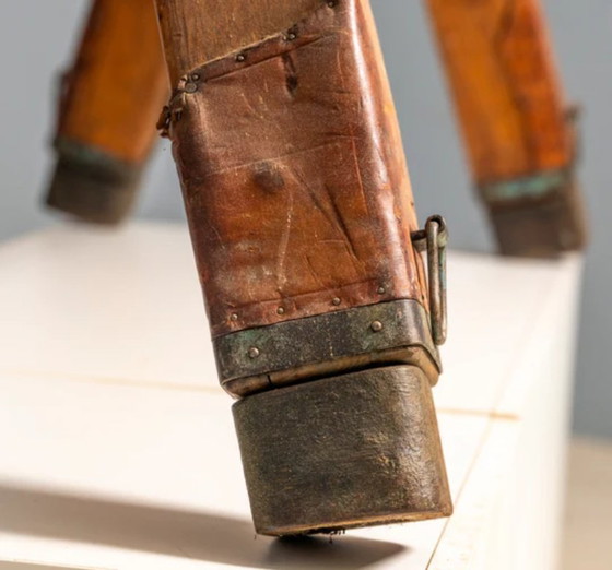 Image 1 of Panca da palestra vintage in pelle / cavallo con maniglie, stile Bauhaus, Europa, anni '20