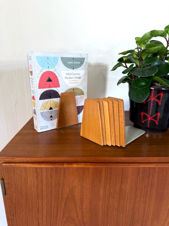 8x vintage oak bookends, Kai Kristiansen ‘60, Bookcases, Wood, Metal, Brown (photo 3 of 5)