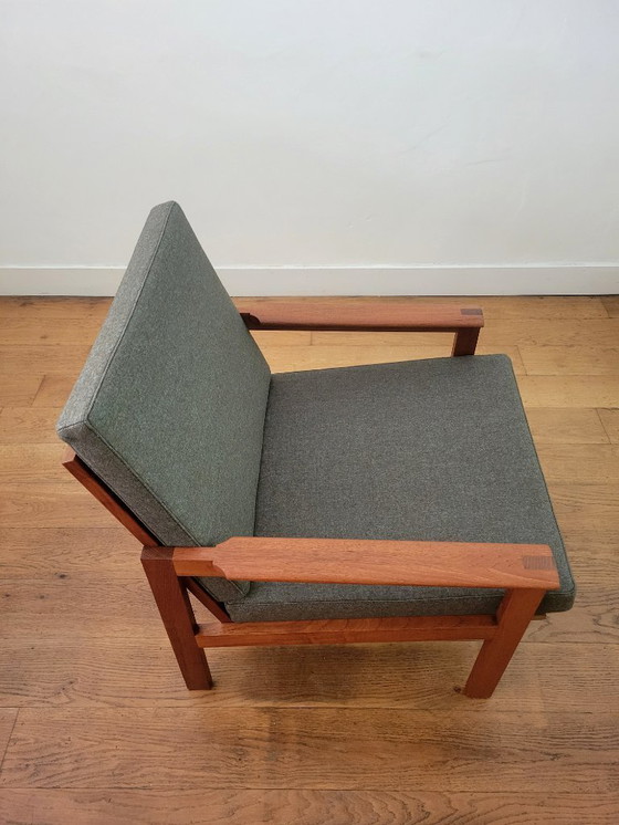 Image 1 of Poltrona vintage Capella di Illum Wikkelsø per Niels Eilersen