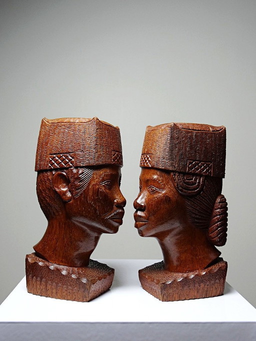 Couple de bustes Malgaches bois exotique sculpté artisanat années 60-70