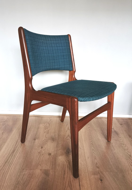 Image 1 of 6 chaises de salle à manger vintage du milieu du siècle par Erik Buch