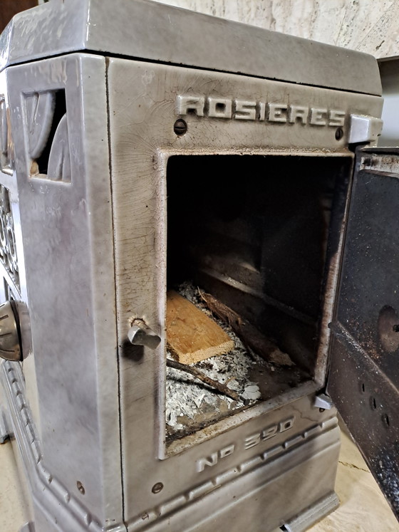 Image 1 of Stove