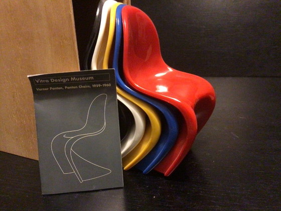 Image 1 of Vitra miniatures