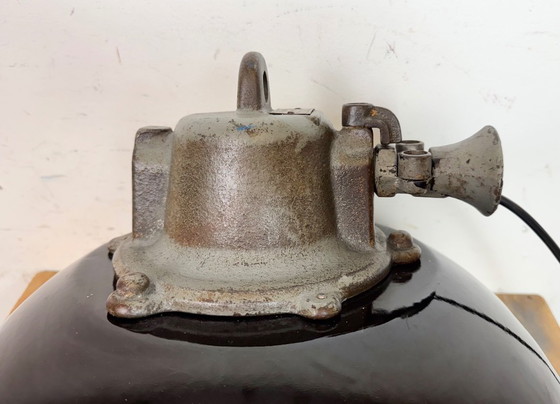 Image 1 of Lampada a sospensione industriale a gabbia in ghisa e smalto nero, anni '60