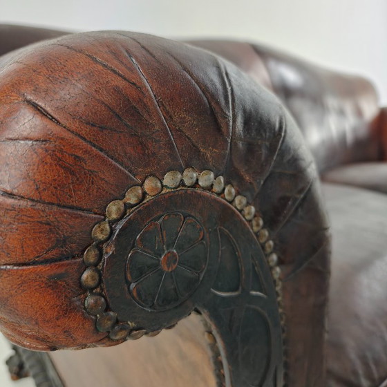 Image 1 of Panca da club Camelback in stile country dei primi del XX secolo