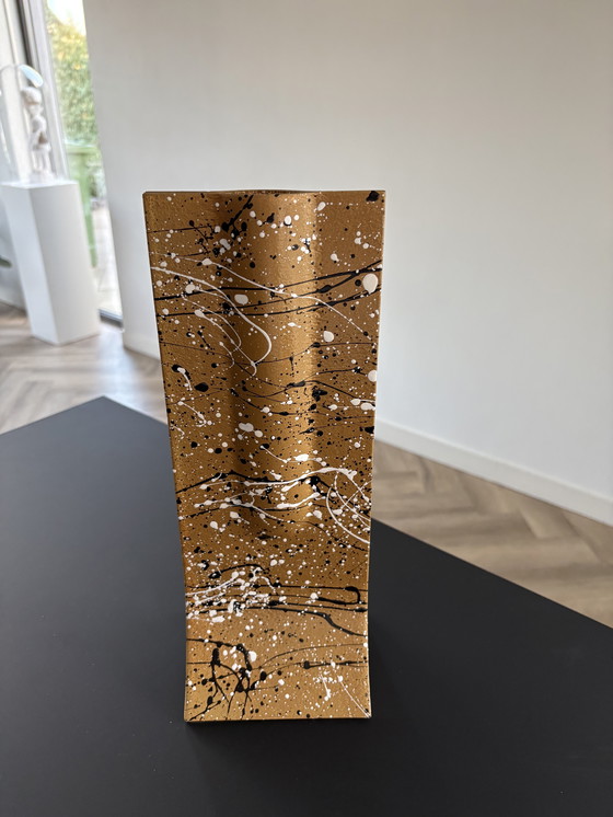 Image 1 of Jarrón de diseño único Carneol fabricado en cristal, 34 cm de alto.