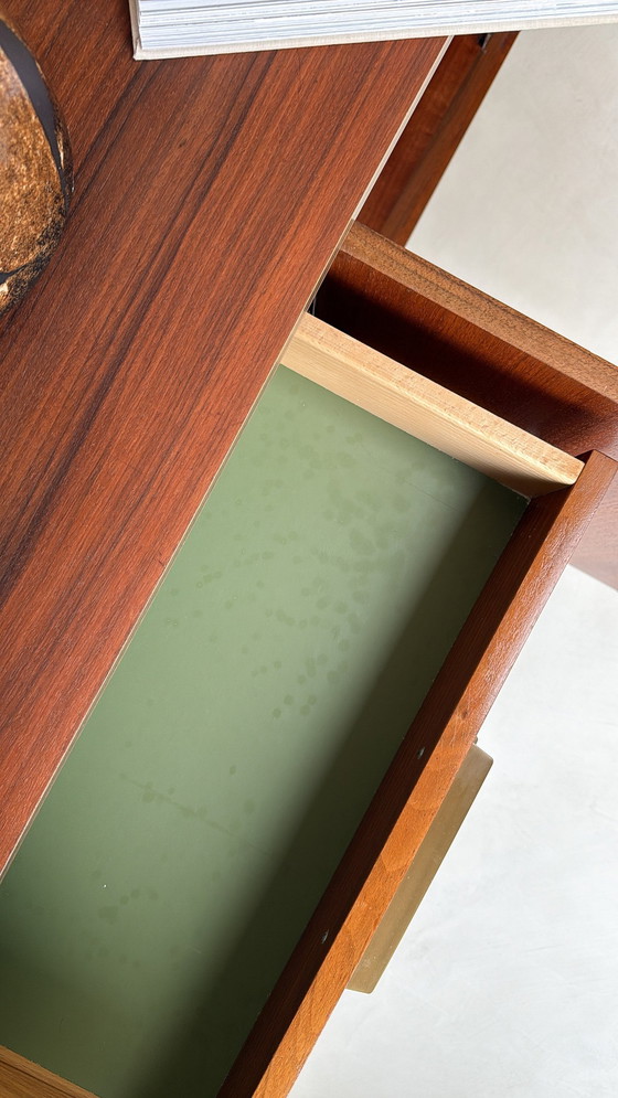 Image 1 of Vintage houten dressoir 