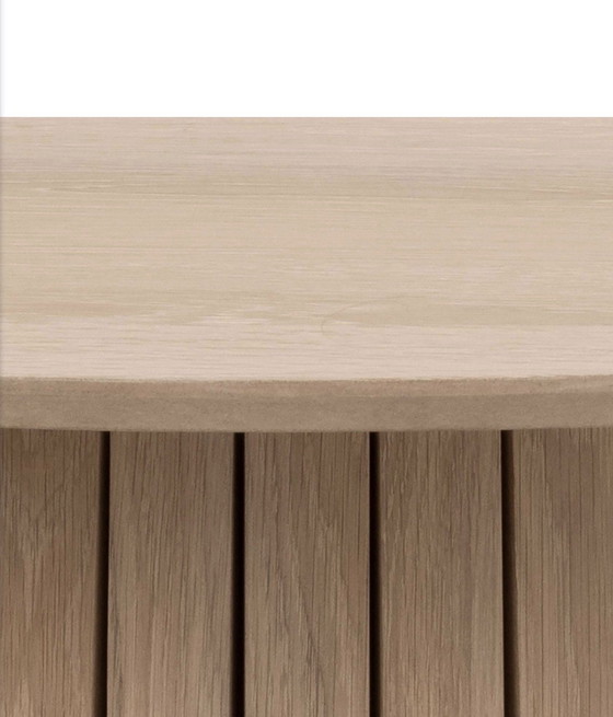 Image 1 of Round dining table Christo - Nieuwstraat