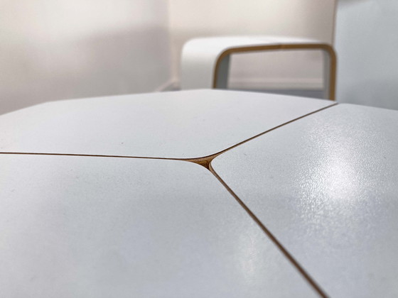 Image 1 of Mesa de conferencias Brunner Hoc con cuatro sillas