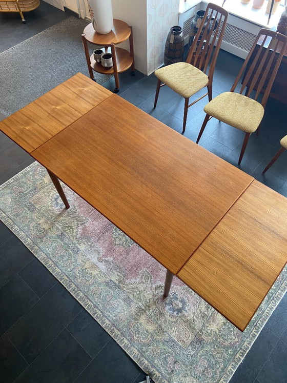 Image 1 of Vintage Deense eettafel van Erik Buch