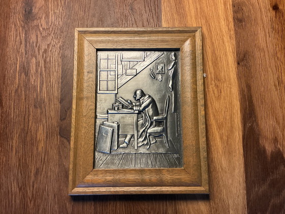 Image 1 of Tinnen reliëf in mooie eiken kader