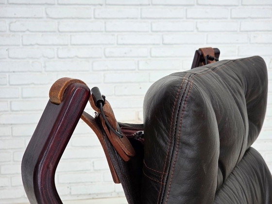 Image 1 of 1970s, Norwegian design by Sigurd Ressel, lounge chair model "Falcon".