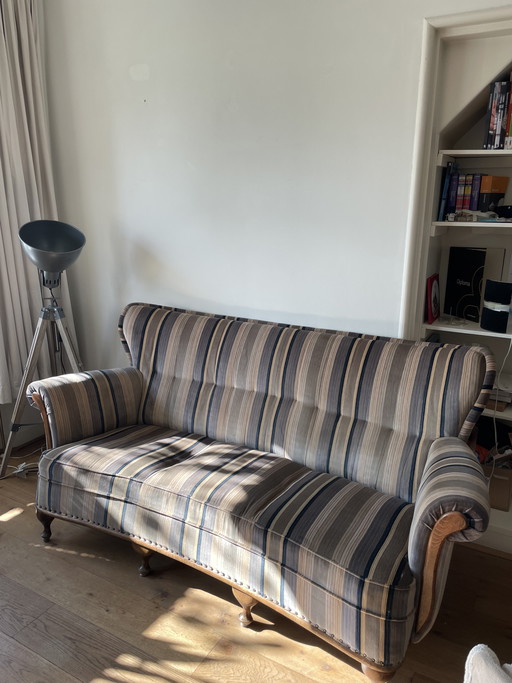 Sofá clásico vintage de 2 plazas