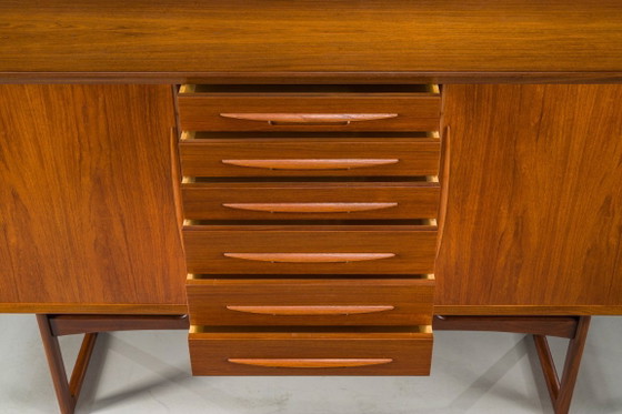Image 1 of  Deens Teakhouten Dressoir van Arne Vodder voor Vamo Sønderborg, jaren 60
