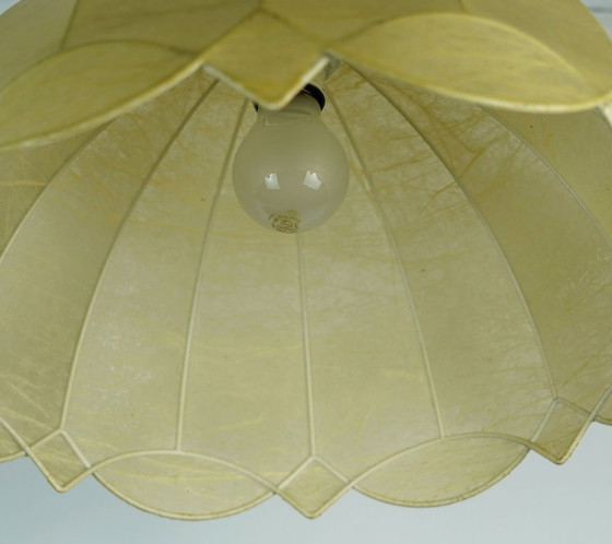 Image 1 of Très belle suspension cocon moderne du milieu du siècle, années 1970
