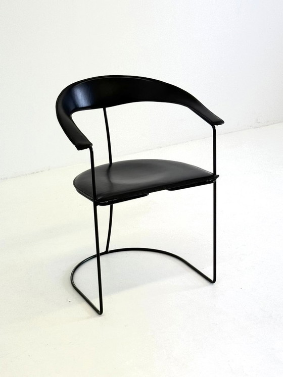Set di 8 Sedie da pranzo Vintage Arrben Ursala in pelle nera – Leather (photo 17 of 17)