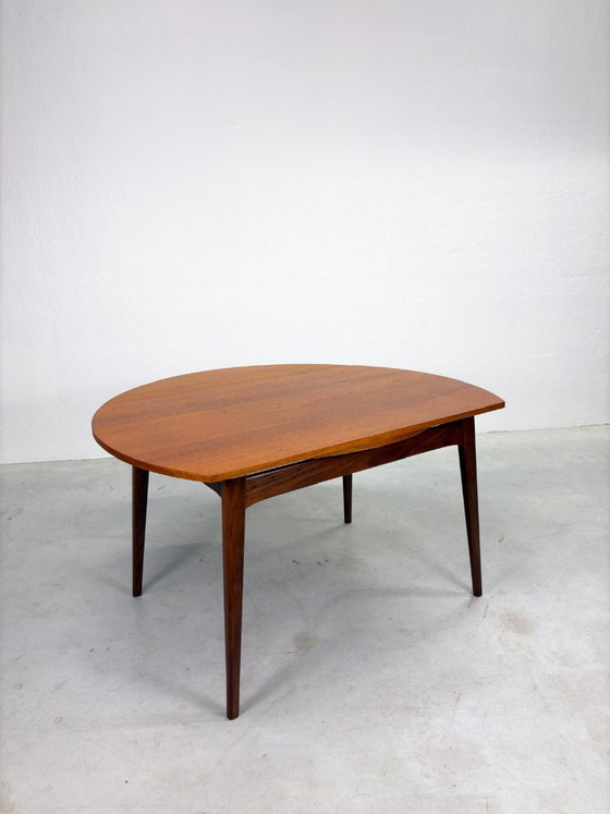 Round Milan Dining Table by Louis van Teeffelen – Wood (photo 7 of 19)