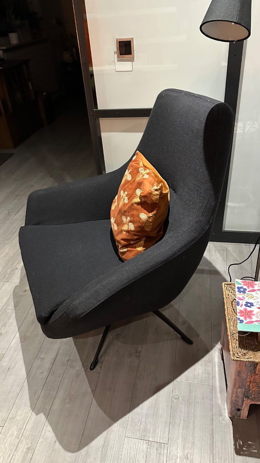 Poltrona girevole Studio Mik