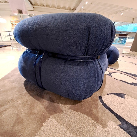 Image 1 of Fauteuil Cassina Soriana avec repose-pieds