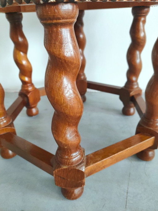Typisch vintage/antiek eiken Deens hexagon krukje/voetenbankje 
