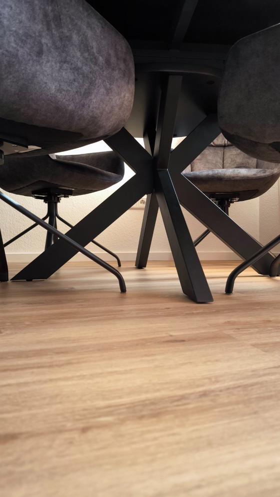 Image 1 of Winnipeg dining table + 4 × Venjakob armchairs “Fiona” – as new