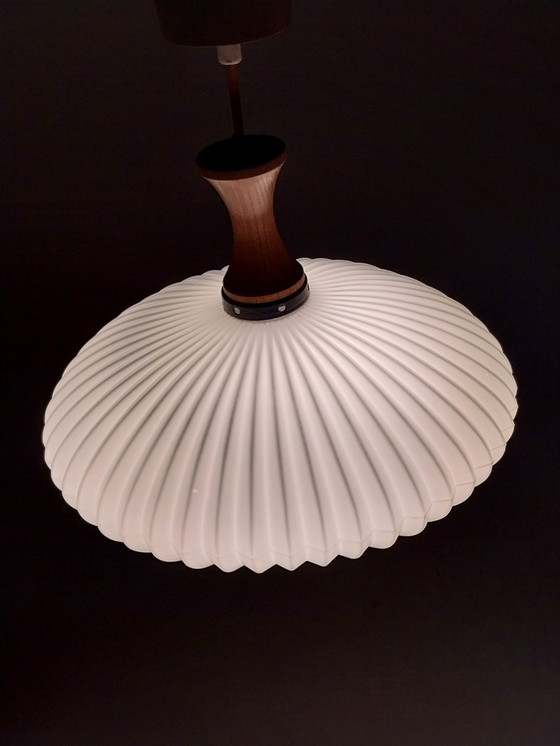 Image 1 of Lampada a sospensione vintage di Massive - Stile giapponese - Design anni '70