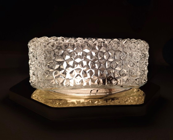 Image 1 of Plafonnier design milieu du siècle – Verre dépoli et laiton – Années 1960/70