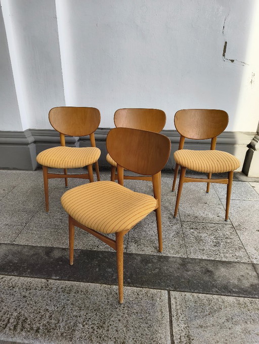 Juego de 4 sillas de comedor suecas