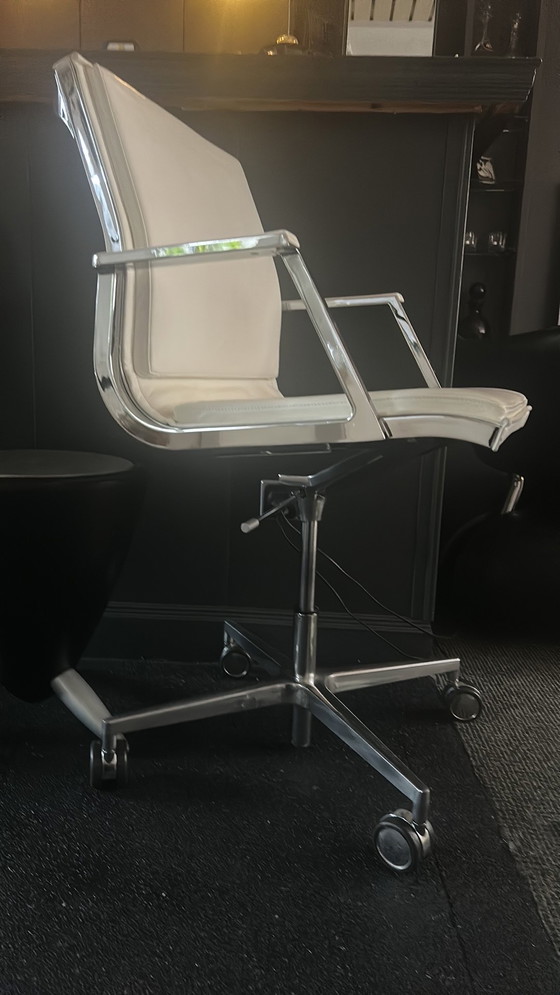 Image 1 of 2x sedie da ufficio LUXY design italiano