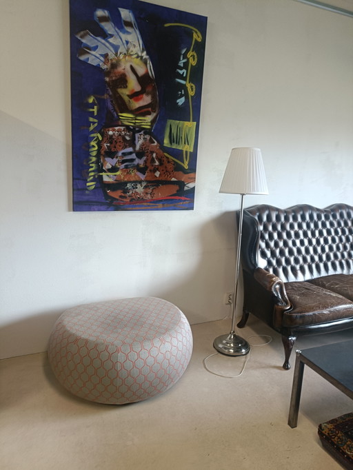 Tabouret Montis avec tiroir.