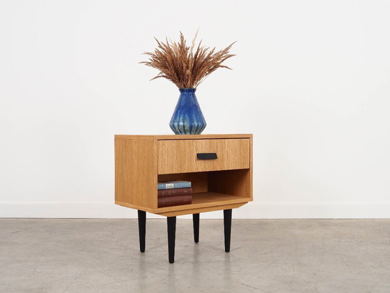 Image 1 of Eichenschrank, skandinavisches Design