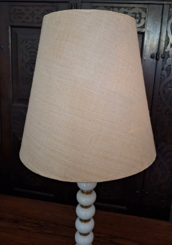 Mid-Century Tall Italian Table Lamp with Stacked Spheres, 1970s – Porcelain (photo 3 of 15)