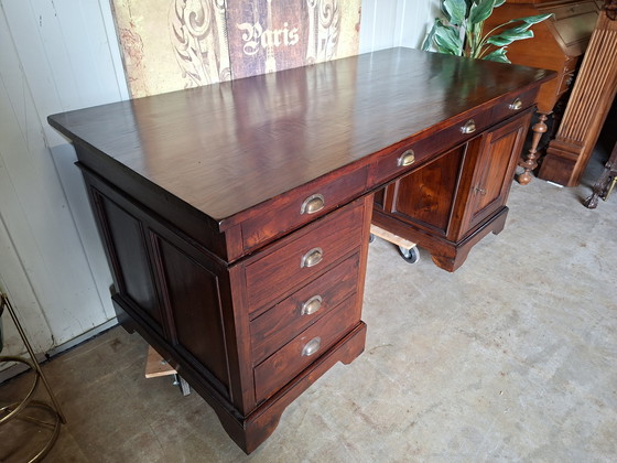 Image 1 of Classic mahogany writing desk, partner desk, writing table, dimensions 150x75cm and 79cm high.