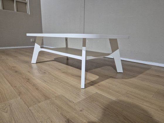 Image 1 of Montis Emi - Table basse - Blanche - Modèle d'exposition - Design