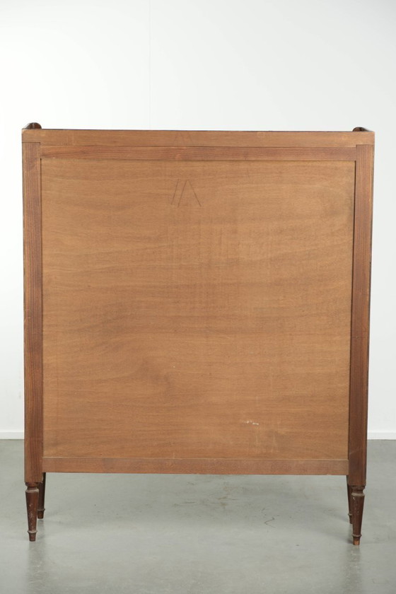 Image 1 of Subtile bibliothèque/commode ancienne anglaise de la fin du XIXe siècle, d'une belle apparence.