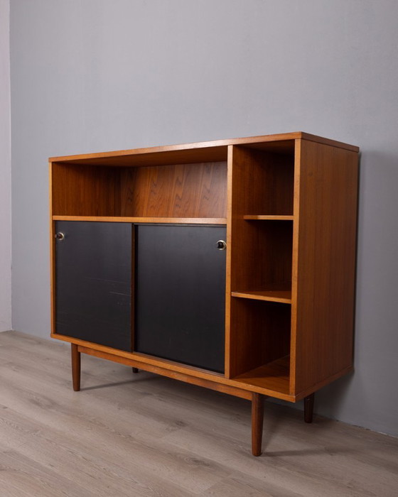 Image 1 of VINTAGE 1960S HIGHBOARD SIDEBOARD IN TEAK WOOD BY ITALIAN DESIGN