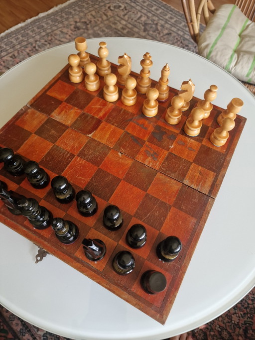 Schaakpartij Sovjet-Unie 1941 – decoratieve objecten, Metal, Wood