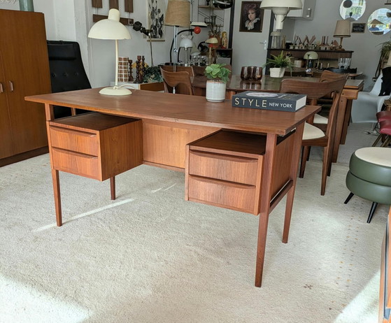 Scrivania danese vintage in teak, G. Nielsen Tibergaard – Scrivanie, Legno (photo 13 of 14)