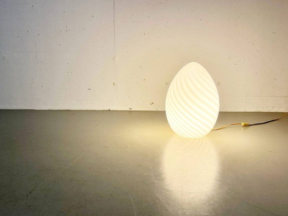 Image 1 of Egg-shaped table lamp made of Murano glass by Venini, Italy, 1960s