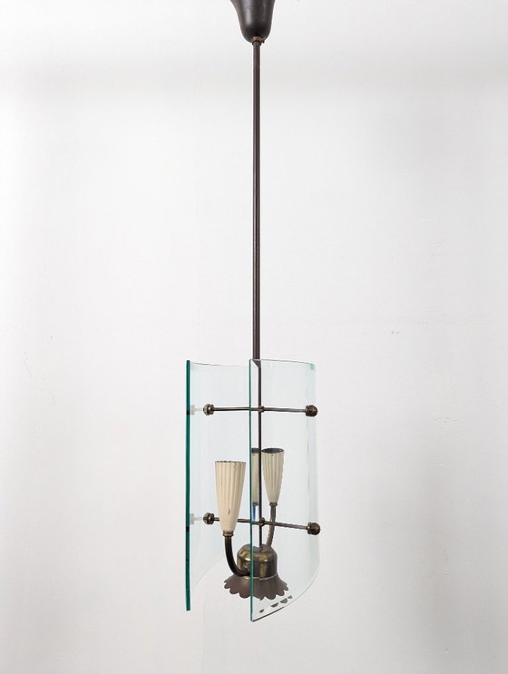 Image 1 of Lampada a sospensione in vetro curvato e ottone di Pietro Chiesa per Fontana Arte, anni '40