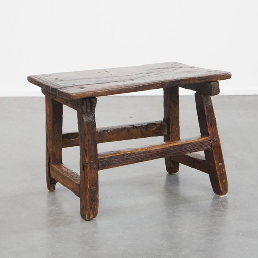 Antique Spanish side table/ stool from the 16th century