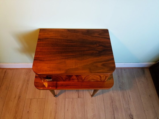 Image 1 of Frans, zeer zeldzaam, Mid -Century bijzetkastje (1947)- Uitstekende originele vintage staat.