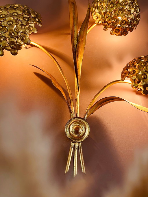 Italian Palladio Hydrangea Wall Lamp