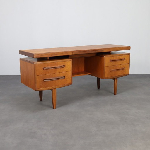 Victor Wilkins for G Plan. Mid-Century Modern Teak Desk, 1960s