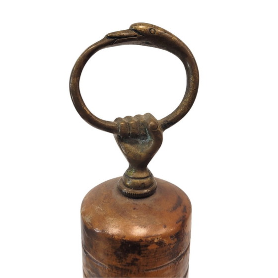 Image 1 of Peperstrooier van bamboe en brons, 20e eeuw