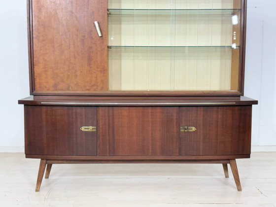Image 1 of Dressoir uit het midden van de vorige eeuw / vitrinekast / woonkamerkast / vintage buffetkast / hoge kast
